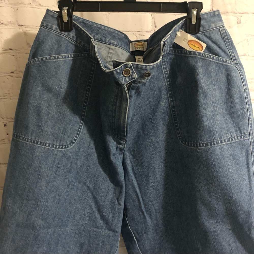 NWT Talbots Women’s Cotton Relax Fit Ankle Jeans - Size 18W - Picture 4 of 8